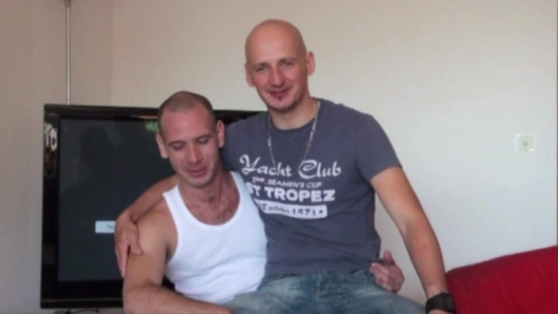 Crunch Boy: Fucked outdoor by his boy friend in exhib
