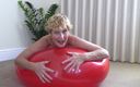 Molly MILF: Want to See Me Play with a Giant Rubber Balloon -...