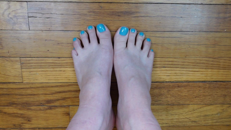 Deanna deadly: Відсмокчи свій камшот на мої ідеально педикюрні пальці світло-блакитного педикюру, інструкція з дрочки