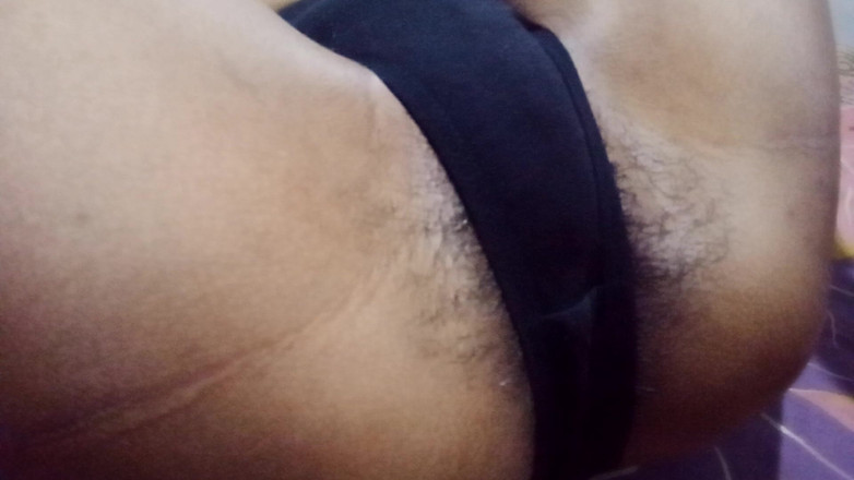 TEENADESI: Indická desi dívka čeká na ptáka nevlastních bratrů - 2