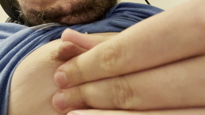 Aimeronds: Show Bite Et Tétons