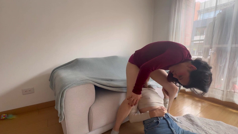 scarlettandc: Moje přítelkyně mi ukazuje, proč bych ji neměl podvádět