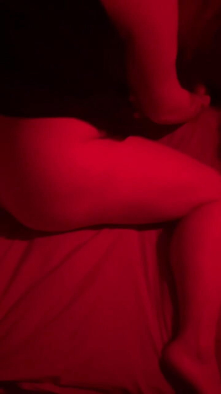 Nofaceguy09: 出轨人妻干老公的好朋友