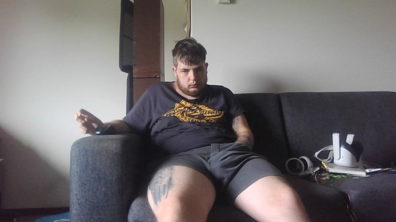 Ricovl261: Bermain dalam seluar pendek saya