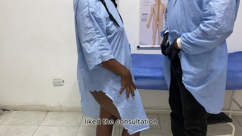 estefaniacaltrate: She Goes to the Doctor to Change Her Prostheses and...