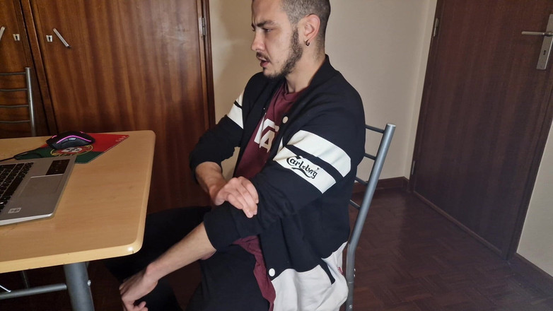 Fitguywithbigdick: Menghabiskan petang dengan saya