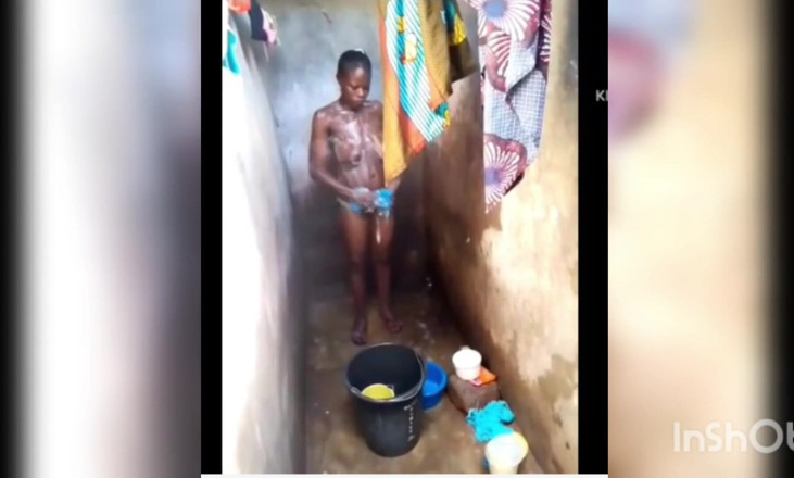 Pornsexlive: In der dusche