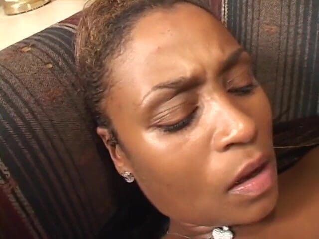 CBD Media Interracial: Jamaican cock stretches hard a tight african pussy