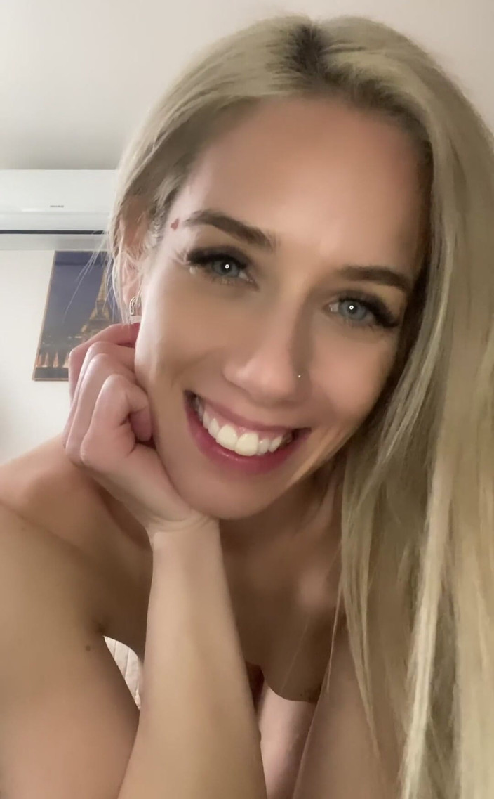 Nesty: Lustig, sexy ausziehen kann es nur ich sein