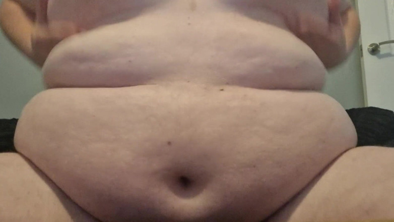 Big man: Bouncing boobs