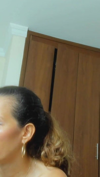 Latinský sex masturbace tvrdě