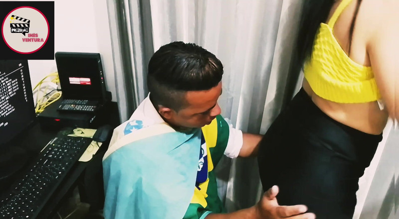 Raquel Cardoso Da Rosa: Я мечтала о горячей коллеге-брюнетке.