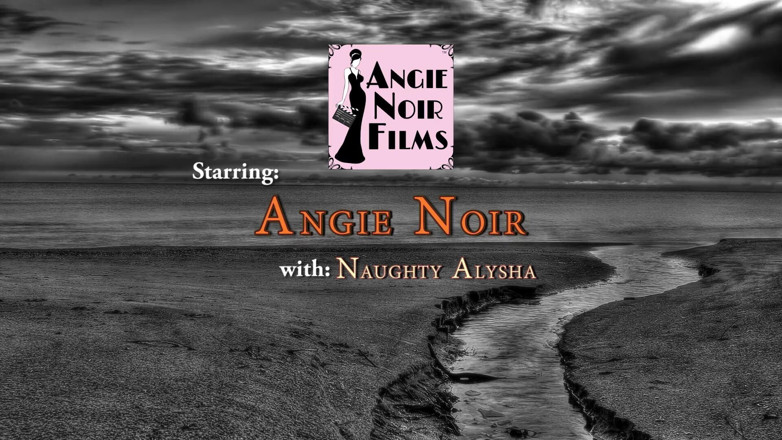 Angie Noir: Enorme cinta-caralho para madrasta w angie noir &safada Alysha