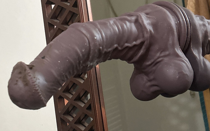 GourmetSuit54: Kuda Di Sekeliling