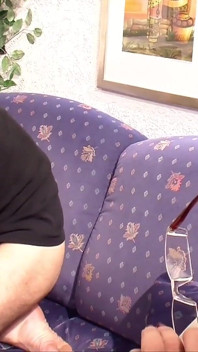 The sex therapist is a guest and helps the desperate couple to get the fuck going again