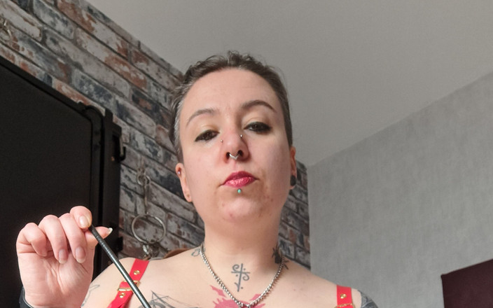 Kikka Jennie: Очиститель презерватива в латексе унижение