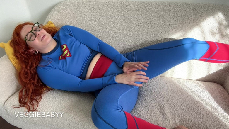 Veggiebabyy: Kryptonite, sph ve cbt küçük yarak futa süper kızı sert...