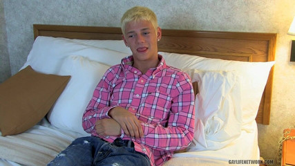 Teach Twinks: Lube Slick采访Kyle richerds