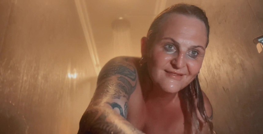 Lene Love: 長い撮影日の後、私のファンは何か行動を起こす必要があります