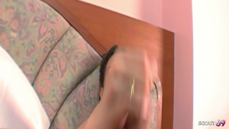 Shemale TS Collection: Aziatische tranny met grote tieten anaal geneukt door nieuwe vriend