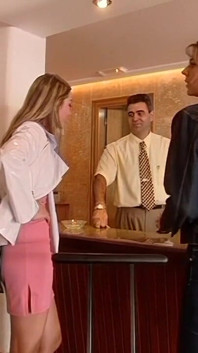Blonde Babe Seduces Taxi Driver in Steamy Encounter