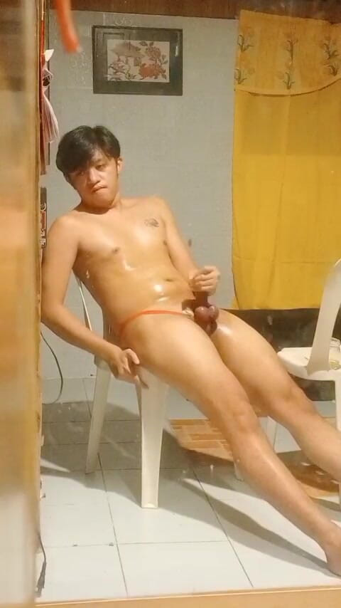 Rent A Gay Productions: Ragazzo Asiatico Twink Sexy Sega Con Sborrata