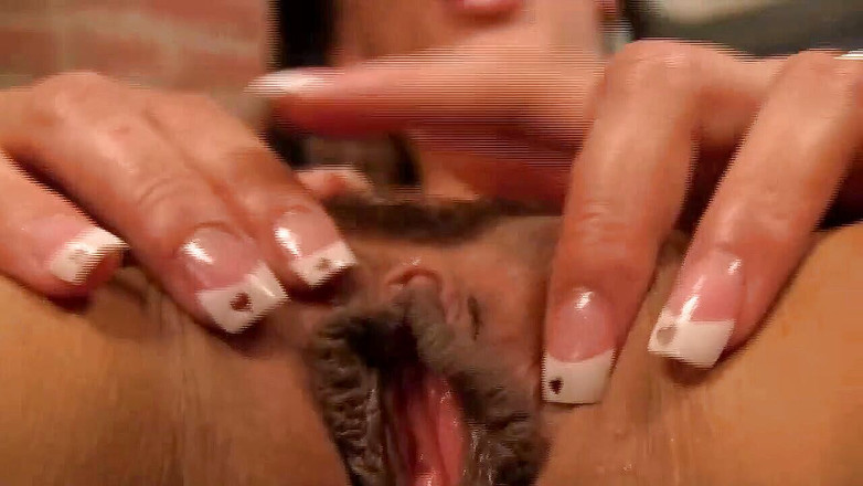 Eros POV - Liberated Eye: Lyla Storm, curva mea uimitoare căreia îi place futaiul cu vedere...