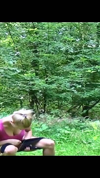 Спостерігається під час писання