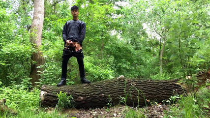 Idmir Sugary: Kencing Dari Batang Pokok