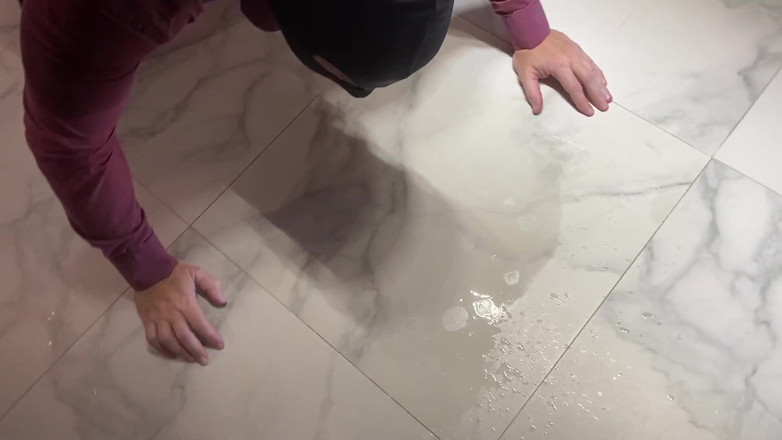 Mistress Mary: Bạn sẽ có đủ nước ép màu vàng của tôi