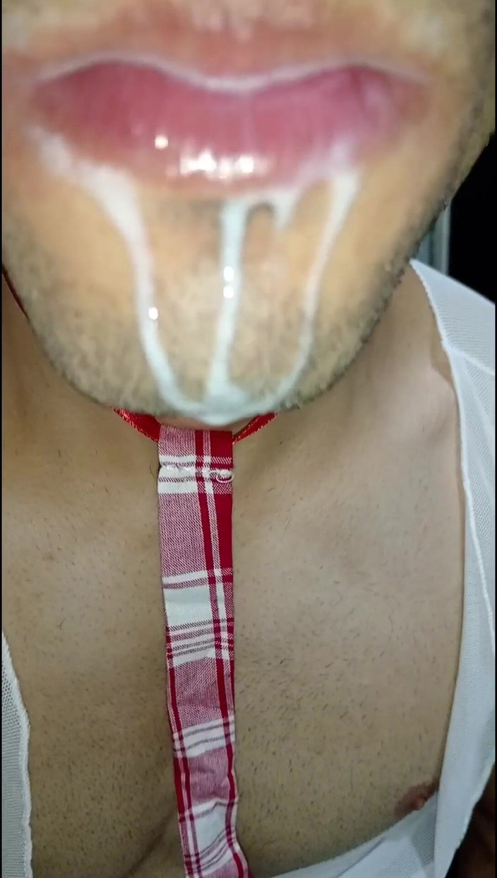 Rey rey: 深喉，六包又大又 venozo，顺从的