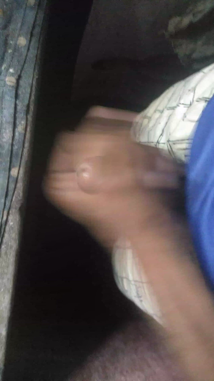 PopBand9: Дрочу, воображаю мою бывшую большую задницу