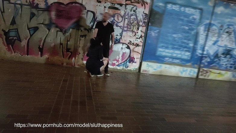 Toilet Mommy: Mycket riskabelt offentligt avsugning