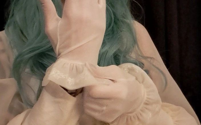 Pandora SG: Vintage Glove Try on com Petite Pastel Goth