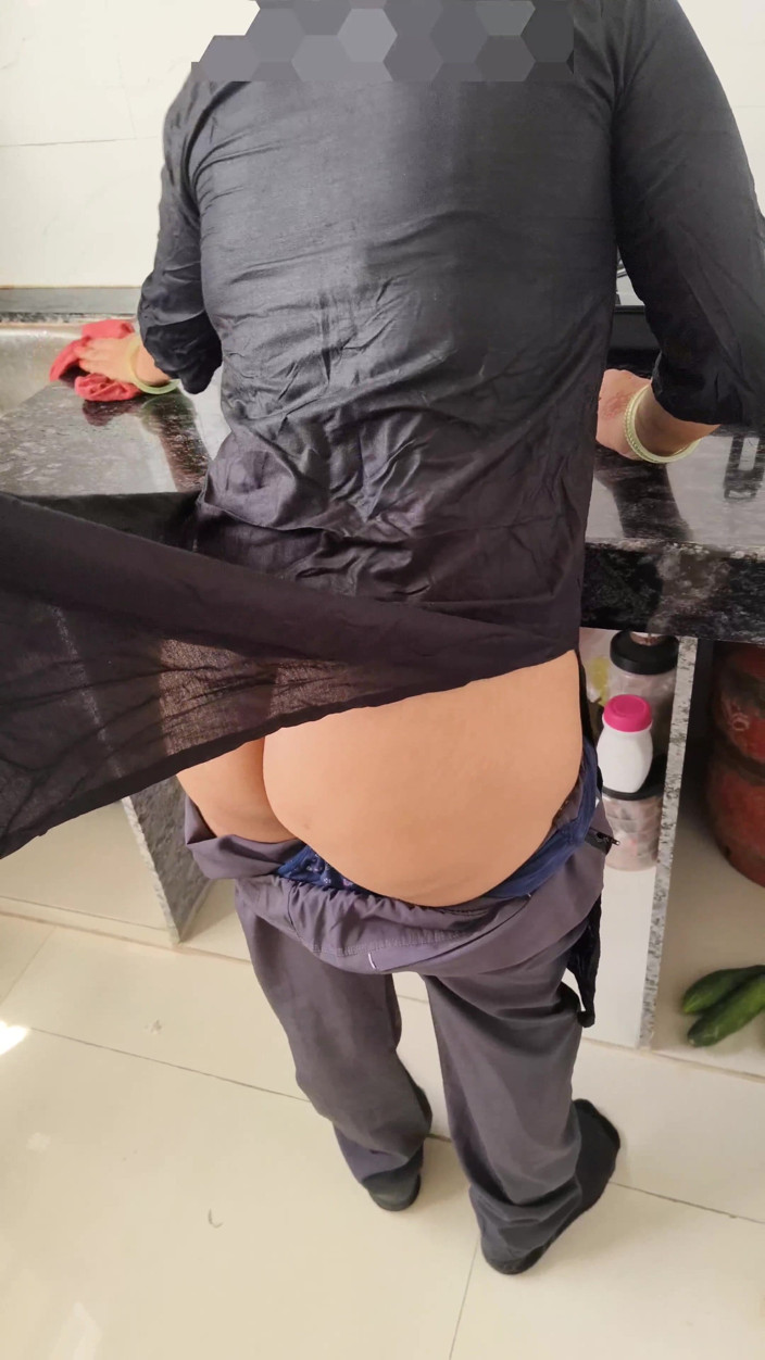 Sagita Sharm: Indian Shy Bhabhi Fucked Hard by Her Landlord
