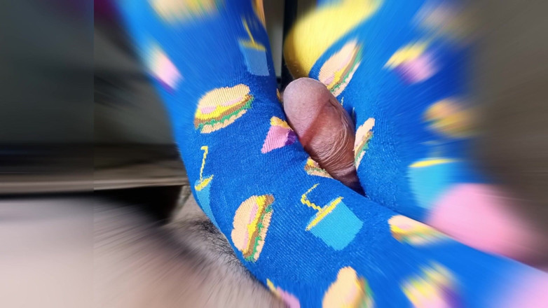 Hella Zaid: Straw with Feet Wearing Very Funny Stockings