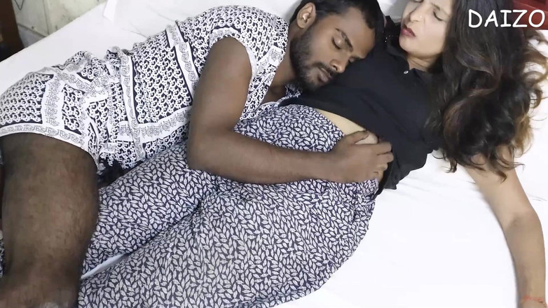 Daizo Premium: De volta para Dewar Bhabi sexo série completa