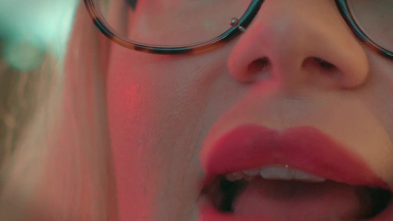 JessieHH: मुफ्त - कस्टम ऑडियो अब मेरे स्टोर में उपलब्ध है