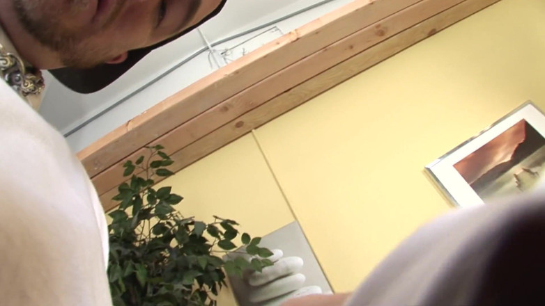 Slutty Milf: Provocative brunette MILF fucked in sexy doctor's office