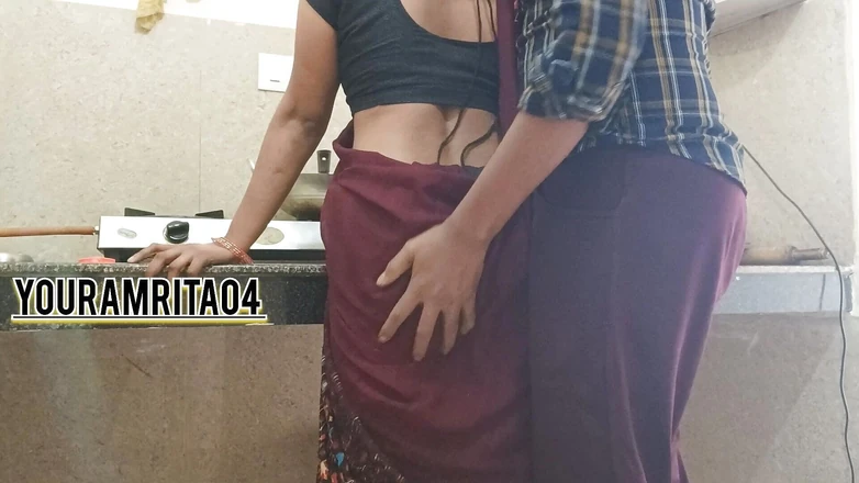 YOURAMRITA04: Indian Desi Village Kitchen Masturbaton