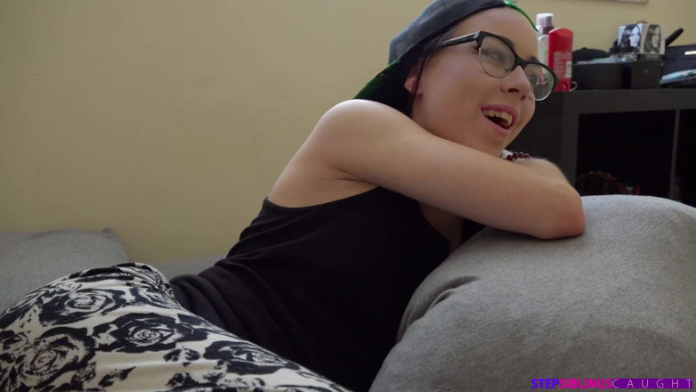 StepSiblings Caught: 相互の惹かれ合い - シーズン9:第10話