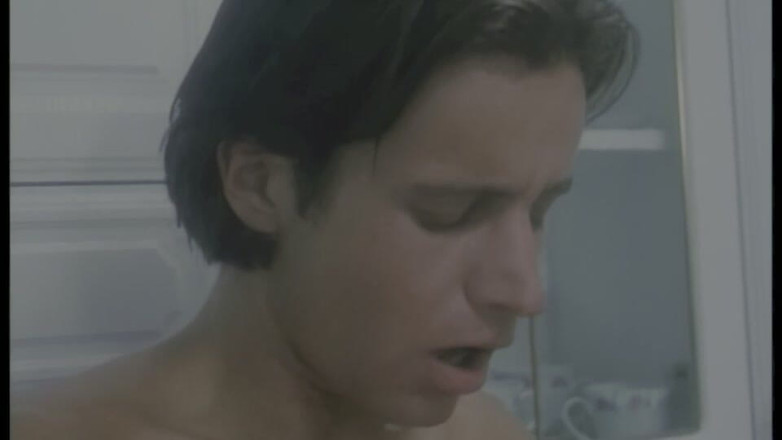 pornitaliangraffiti: Fille Se Fait Baiser Des Moutons Dans La Cuisine