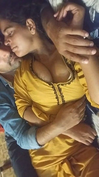 Aku Bermain Dengan Istri Asliku Yang Paling Hot
