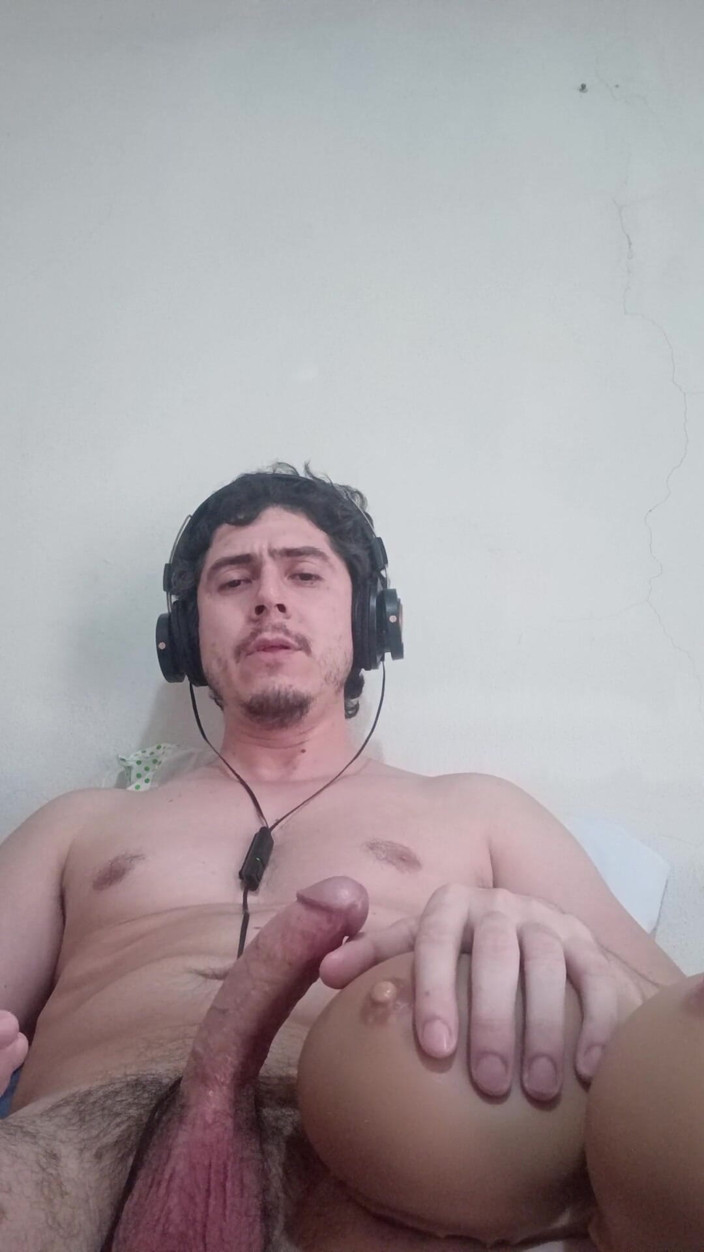 Tabasco Jake: Handsome Embarrassed Man Comes in Thick Squirts on Big Tits