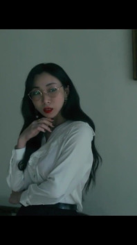 Asian Hot MILF seduce her student-teacher Qin's secret