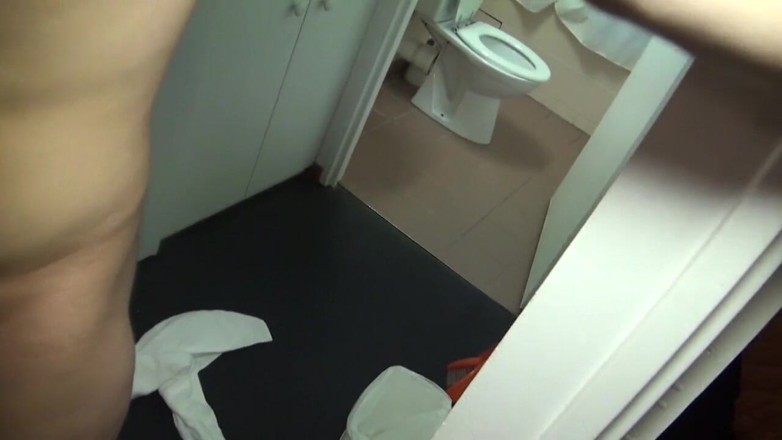 Orgsex: Fucking the maid