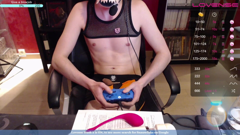 Snauwflake: Snauwflake is having fun on chaturbate - Part 8