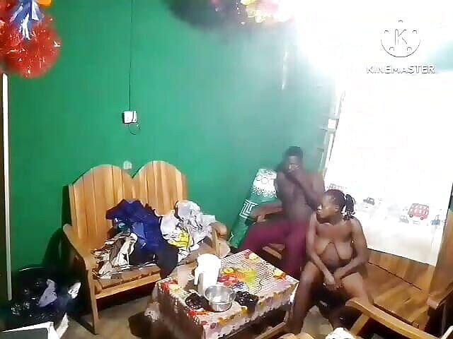 Pornsexlive: Schwiegermutter hat mich in der nacht glücklich gemacht, während meine...