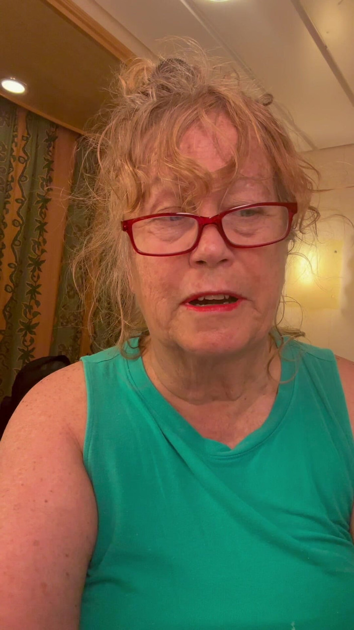 Big Ass 4 U: Sprudelnde dusche