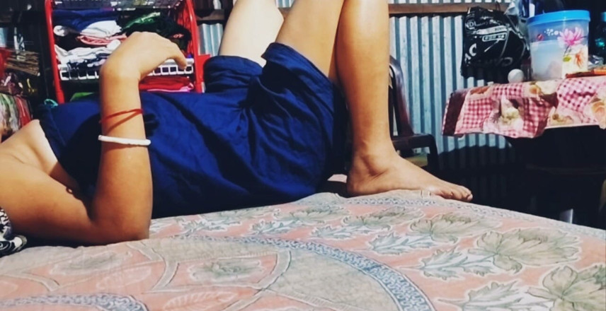 Teensex: ميلف متعرجة بهابي تغوي ديفار الشاب وتستنزف قضيبه الكبير على كسها المبلل قبل أن تكتشف بعمق بعد الاستحمام.